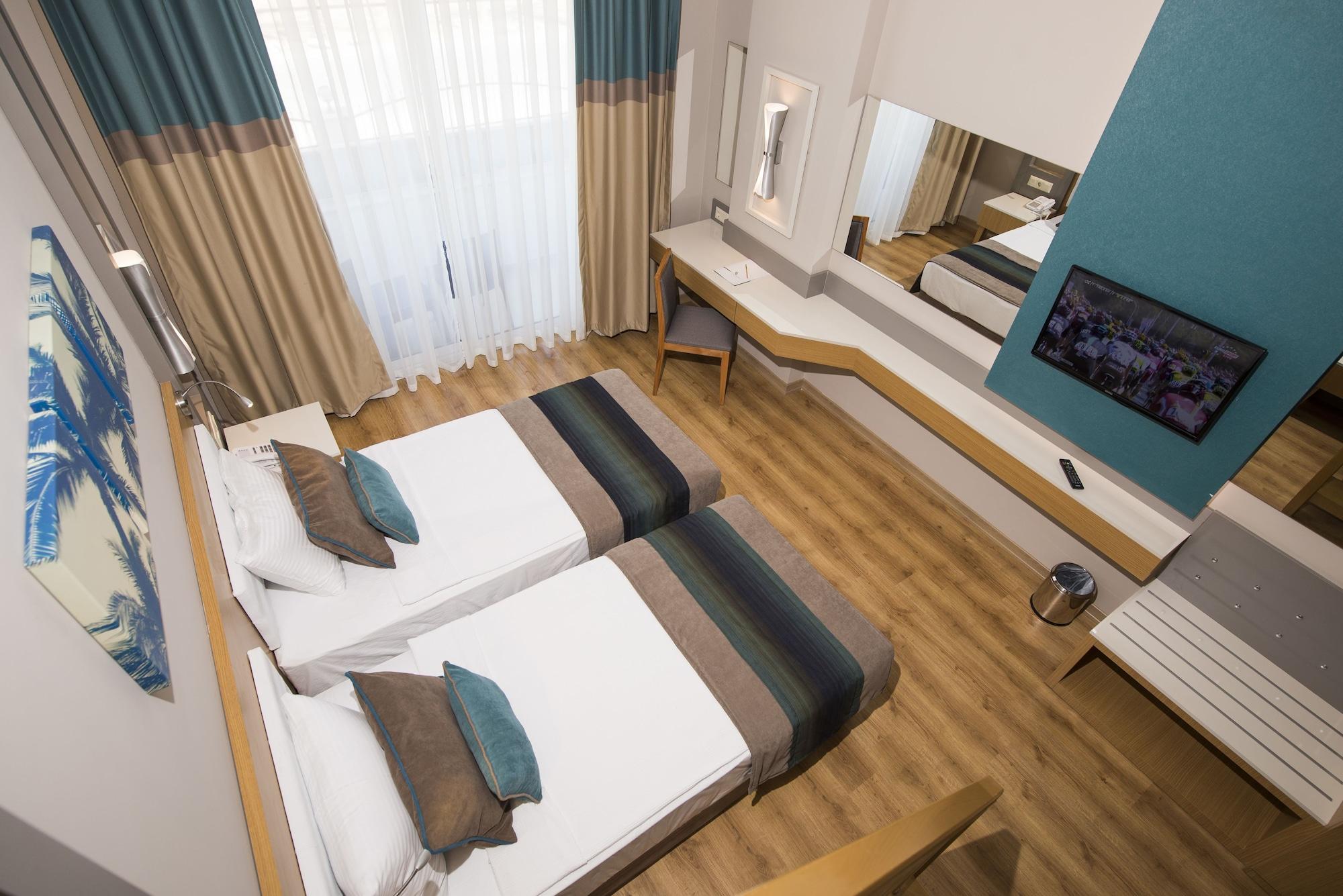 Palm World Side Resort & Spa מראה חיצוני תמונה