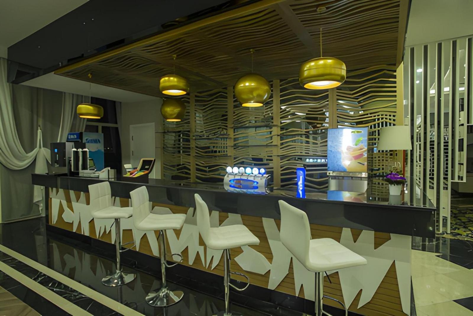 Palm World Side Resort & Spa מראה חיצוני תמונה