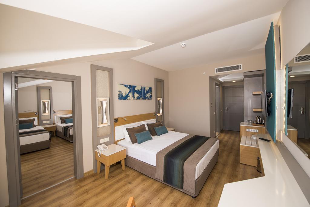 Palm World Side Resort & Spa מראה חיצוני תמונה